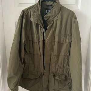 Gap Water Resistant Men’s Military Jacket Size Large *Mint Condition*